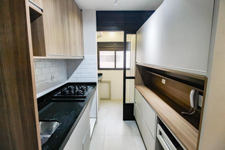 Apartamento para alugar com 61m², 3 quartos e 1 vaga Apartamento para alugar com 61m², 3 quartos e 1 vagaCozinha - Armários