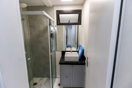 Apartamento para alugar com 61m², 3 quartos e 1 vaga Apartamento para alugar com 61m², 3 quartos e 1 vagaBanheiro Social