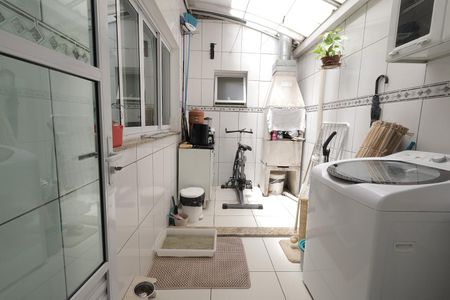 Apartamento à venda com 65m², 2 quartos e 1 vagaÁrea de Serviço