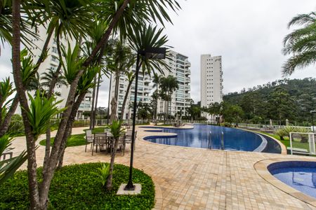 Apartamento à venda com 284m², 4 quartos e 5 vagasPiscina