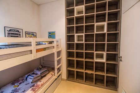 Apartamento à venda com 284m², 4 quartos e 5 vagasQuarto de Serviço