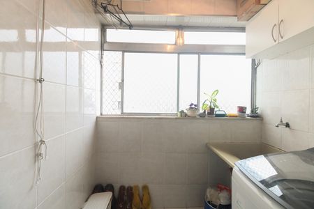 Apartamento à venda com 84m², 2 quartos e 1 vaga Apartamento à venda com 84m², 2 quartos e 1 vagaÁrea de Serviço