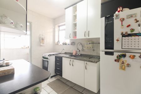 Apartamento à venda com 84m², 2 quartos e 1 vaga Apartamento à venda com 84m², 2 quartos e 1 vagaCozinha