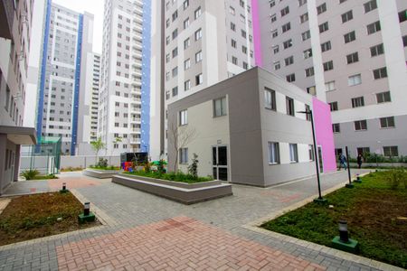 Apartamento à venda com 36m², 2 quartos e sem vagaÁrea comum
