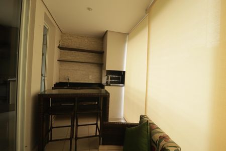 Sala de apartamento à venda com 2 quartos, 87m² em Jardim Trevo, Jundiaí