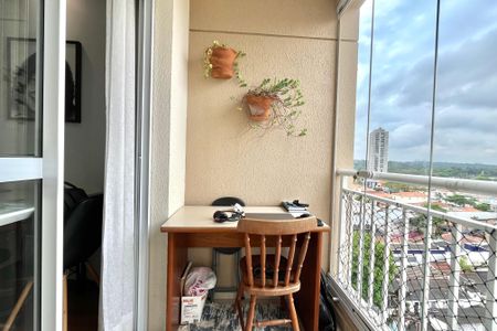 Apartamento à venda com 54m², 2 quartos e 2 vagasVaranda