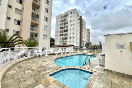 Apartamento à venda com 54m², 2 quartos e 2 vagasÁrea comum - Piscina