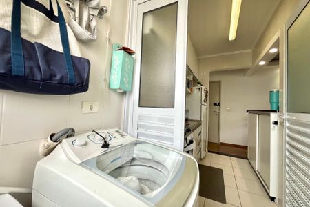 Apartamento à venda com 54m², 2 quartos e 2 vagasÁrea de Serviço