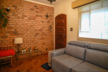 Sala de casa à venda com 2 quartos, 180m² em Cambuci, São Paulo