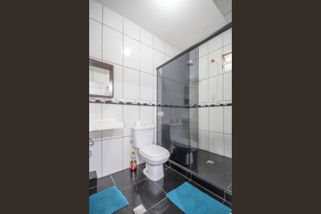 Casa à venda com 140m², 2 quartos e 2 vagasBanheiro