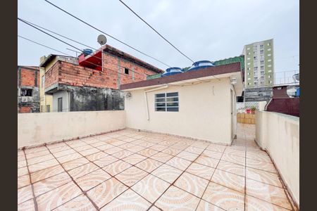 Casa à venda com 140m², 2 quartos e 2 vagasTerraço