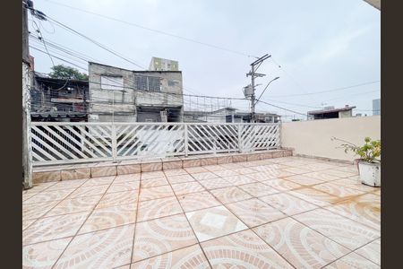 Casa à venda com 140m², 2 quartos e 2 vagasTerraço