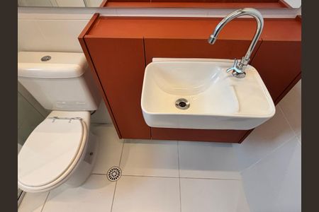 Apartamento para alugar com 27m², 1 quarto e sem vagaBanheiro da Suíte