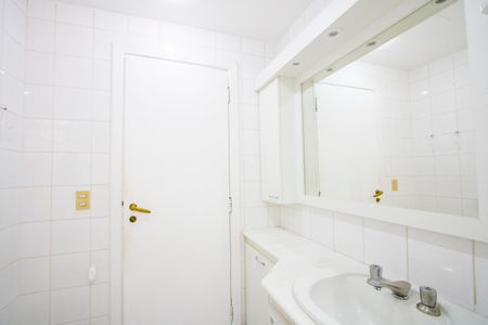 Apartamento para alugar com 96m², 2 quartos e 2 vagasBanheiro