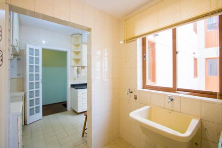 Apartamento para alugar com 96m², 2 quartos e 2 vagasÁrea de serviço