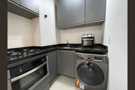Apartamento à venda com 37m², 2 quartos e sem vagaCozinha e Área de Serviço