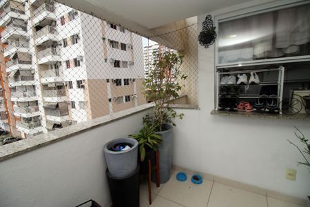 Apartamento à venda com 80m², 3 quartos e 1 vagaVaranda