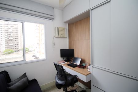 Apartamento à venda com 80m², 3 quartos e 1 vagaQuarto 2