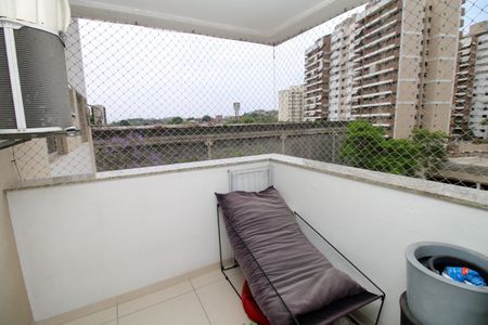 Apartamento à venda com 80m², 3 quartos e 1 vagaVaranda