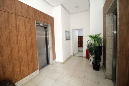 Apartamento à venda com 80m², 3 quartos e 1 vagaHall do elevador