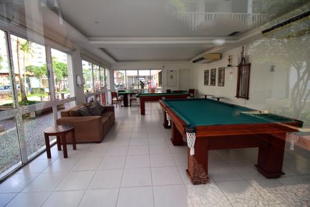 Apartamento à venda com 80m², 3 quartos e 1 vagaÁrea comum - Salão de jogos