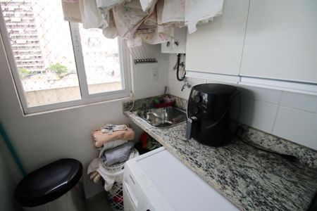 Apartamento à venda com 80m², 3 quartos e 1 vagaÁrea de Serviço