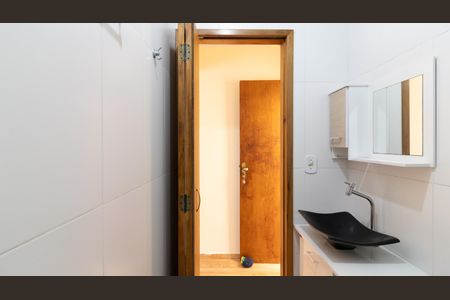 Casa à venda com 90m², 2 quartos e 2 vagas Casa à venda com 90m², 2 quartos e 2 vagasBanheiro da Suíte 2