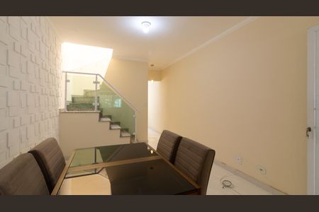 Sala de casa à venda com 2 quartos, 90m² em Jardim Fernandes, São Paulo