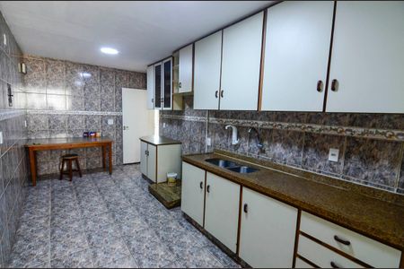 Apartamento para alugar com 80m², 3 quartos e 1 vaga Apartamento para alugar com 80m², 3 quartos e 1 vagaCozinha