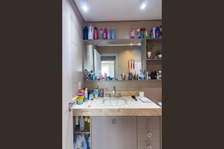 Apartamento à venda com 51m², 2 quartos e 1 vaga Apartamento à venda com 51m², 2 quartos e 1 vagaBanheiro