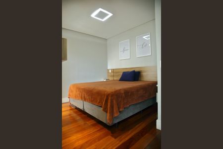 Apartamento à venda com 93m², 2 quartos e 2 vagasSuíte 