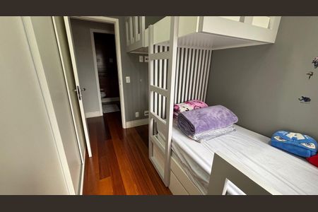 Apartamento à venda com 93m², 2 quartos e 2 vagas Apartamento à venda com 93m², 2 quartos e 2 vagasQuarto 2