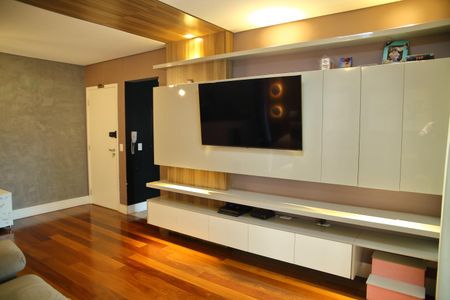 Apartamento à venda com 93m², 2 quartos e 2 vagasSala