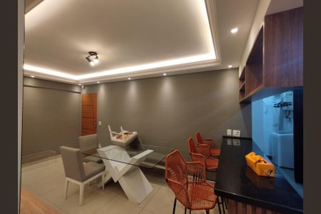 Apartamento para alugar com 65m², 3 quartos e 1 vagaSala