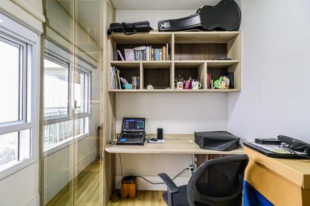 Apartamento à venda com 75m², 2 quartos e 1 vagaQuarto