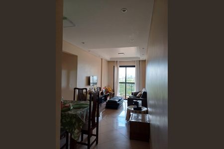 Sala de apartamento à venda com 2 quartos, 60m² em Jardim Tupanci, Barueri
