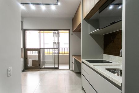 Cozinha de kitnet/studio para alugar com 1 quarto, 24m² em Tatuapé, São Paulo