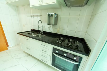 Apartamento para alugar com 101m², 2 quartos e sem vaga Apartamento para alugar com 101m², 2 quartos e sem vagaCozinha