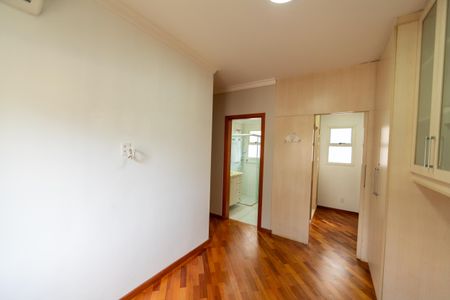 Apartamento para alugar com 101m², 2 quartos e sem vaga Apartamento para alugar com 101m², 2 quartos e sem vagaSuite