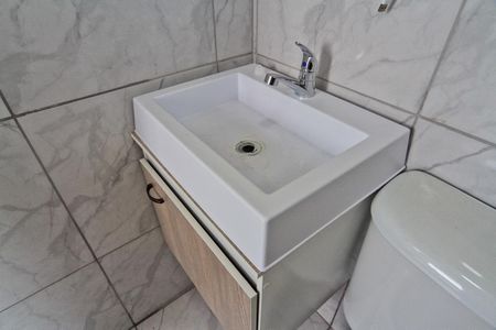 Studio para alugar com 17m², 1 quarto e sem vaga Studio para alugar com 17m², 1 quarto e sem vagaBanheiro Social