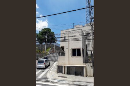 Apartamento à venda com 56m², 2 quartos e 1 vaga Apartamento à venda com 56m², 2 quartos e 1 vagaFachada e portaria