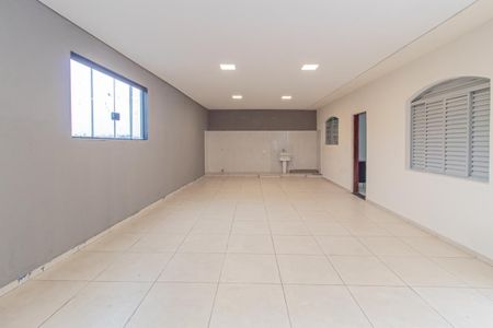 Casa à venda com 335m², 3 quartos e 5 vagasÁrea de Serviço