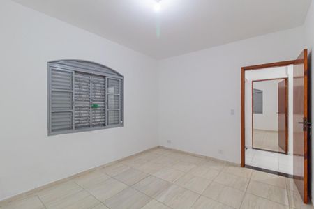 Casa à venda com 335m², 3 quartos e 5 vagasQuarto 2