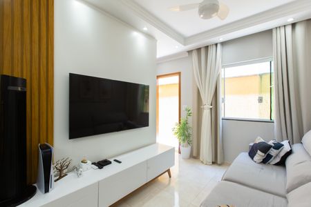 Sala de casa de condomínio à venda com 2 quartos, 57m² em Itaquera, São Paulo