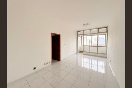 Sala de apartamento à venda com 2 quartos, 130m² em Centro, Jundiaí