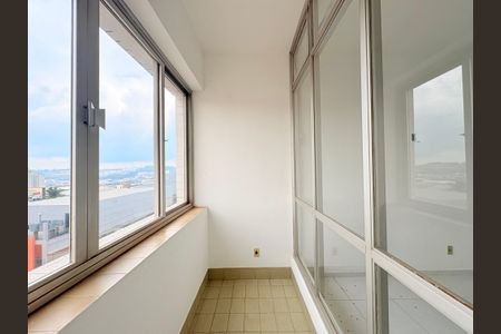 Sacada de apartamento à venda com 2 quartos, 130m² em Centro, Jundiaí