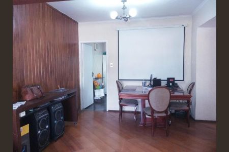 Foto 11 de casa à venda com 3 quartos, 140m² em Vila Carrão, São Paulo