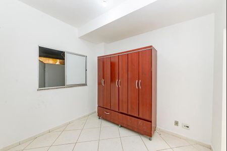 Quarto de apartamento para alugar com 1 quarto, 24m² em Caiçaras, Belo Horizonte