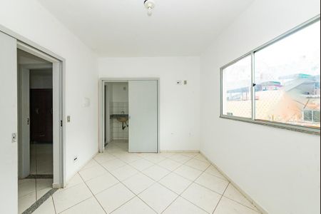 Sala de apartamento para alugar com 1 quarto, 24m² em Caiçaras, Belo Horizonte