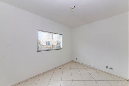 Sala de apartamento para alugar com 1 quarto, 24m² em Caiçaras, Belo Horizonte